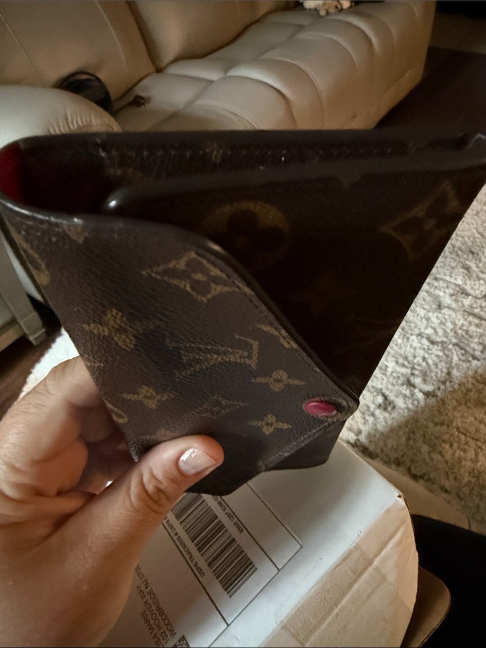 Louis Vuitton Monogram Continental Wallet with Red Interior - Picture 6 of 9